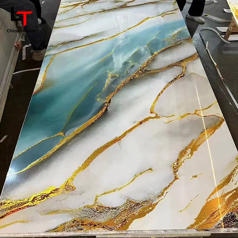 Hindi tinatablan ng tubig 1220×2440mm 3mm PVC UV Board para sa Interior Wall panel Dekorasyon na may High Gloss Finish para sa House Office Design Decor